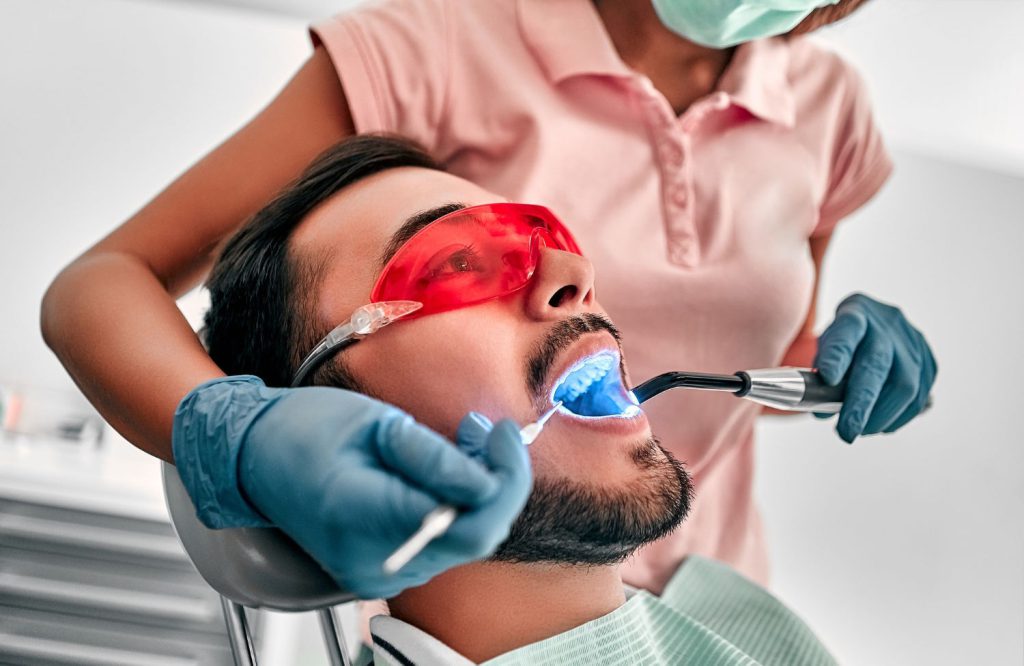 Piękny uśmiech to nie tylko kwestia estetyki, ale również zdrowia