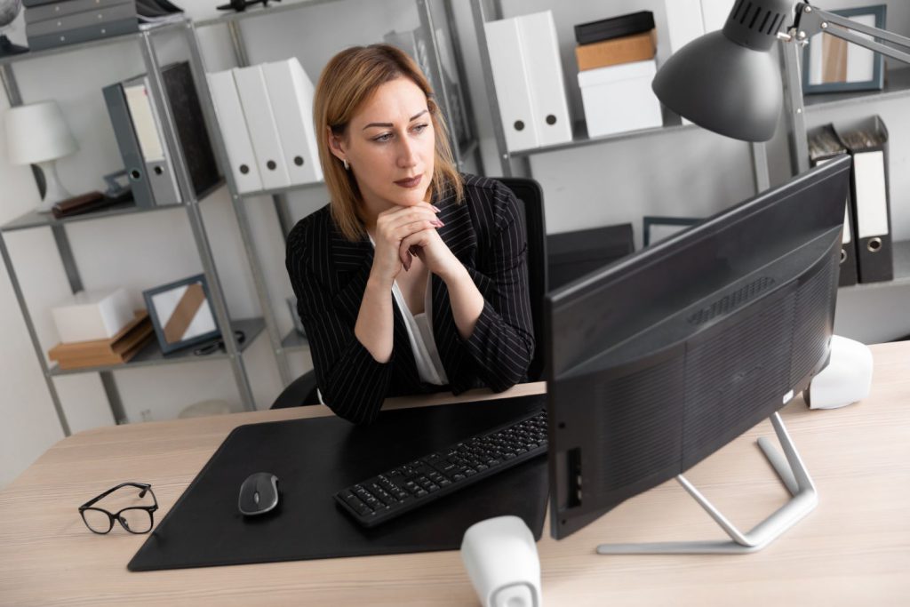 W dzisiejszych czasach coraz więcej firm prowadzi swoją działalność na międzynarodowym rynku