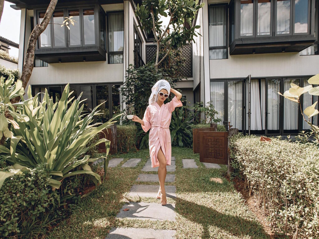 Miasto Alicante oferuje nie tylko spektakularne widoki na Morze Śródziemne, ale także dynamiczne życie miejskie pełne kultury i rozrywki