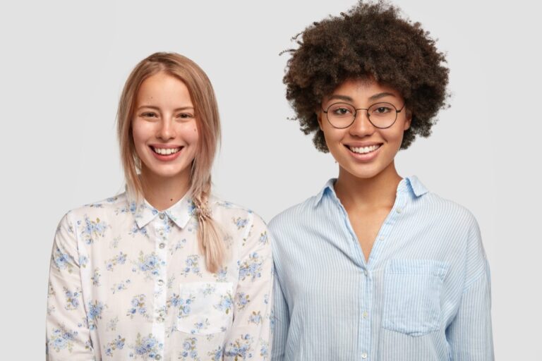 Zabezpiecz swoje zdrowie w Polsce: esencjalny przewodnik po ubezpieczeniach dla pracujących obcokrajowców